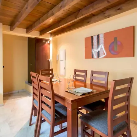 Apartment Mercader De Sedas